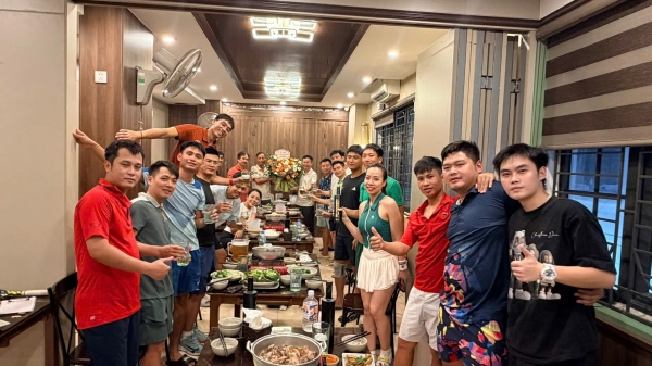 CLB TENNIS 1 CHỈ