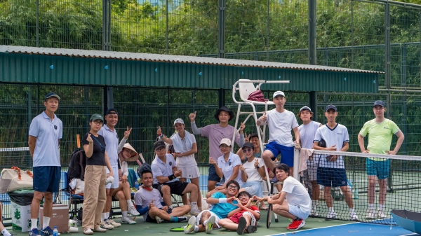 CLB TENNIS WEST HANS