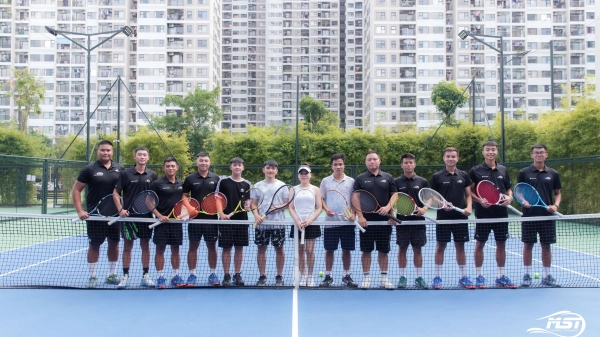 Câu Lạc Bộ Tennis MST