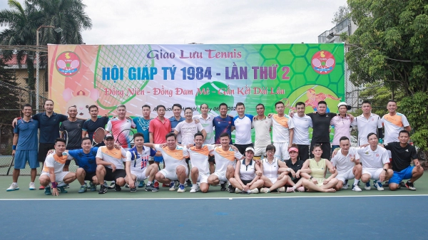 Team Tennis Giáp Tý 1984