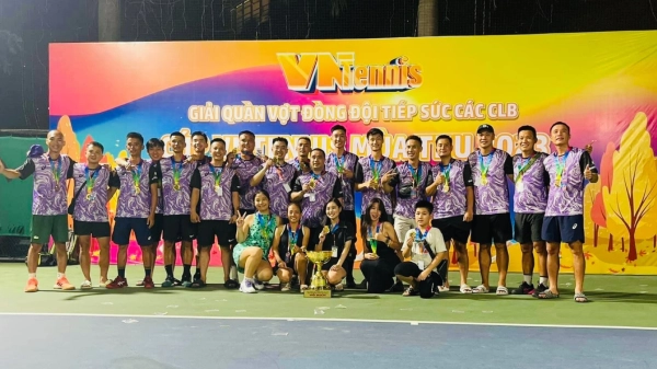 Câu lạc bộ Tennis Hunter