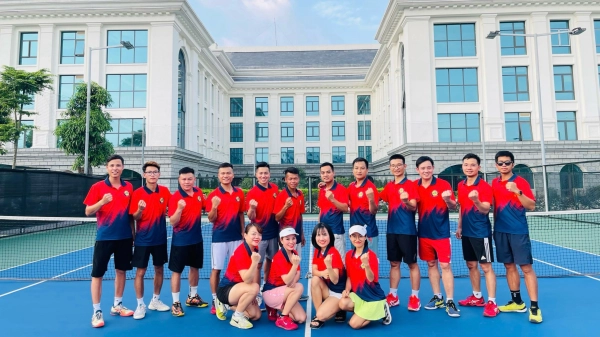 CLB Tennis CANH NGỌ